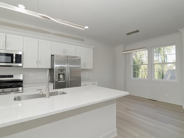 Townhouse for sale in Bensenville, Illinois