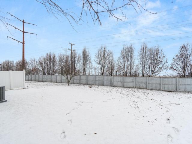 Townhouse for sale in Shorewood, Illinois