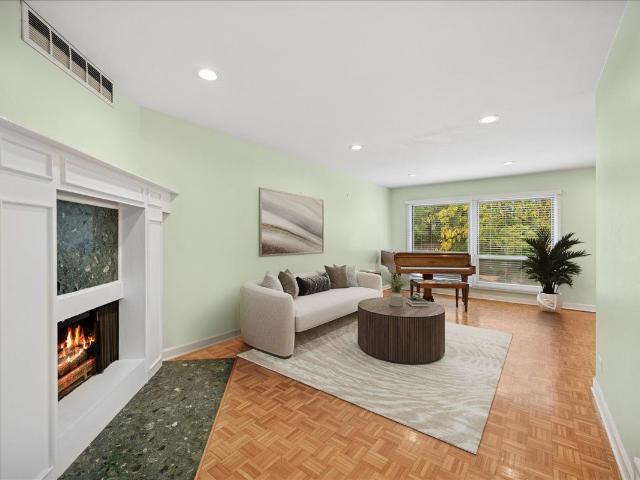Townhouse for sale in Wilmette, Illinois