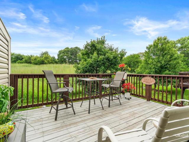 Townhouse for sale in Oswego, Illinois