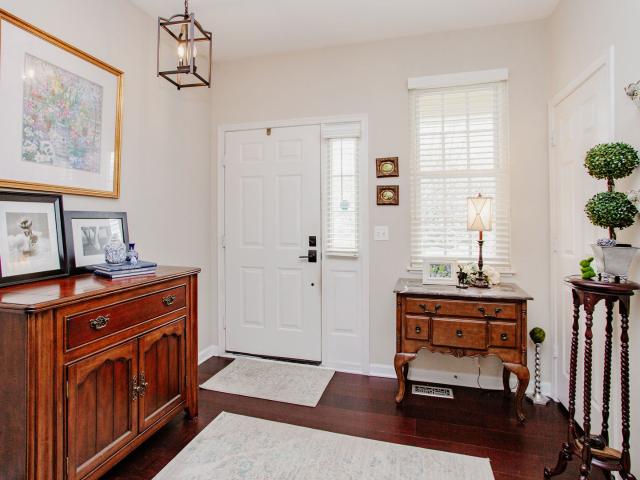 Townhouse for sale in Lake Villa, Illinois