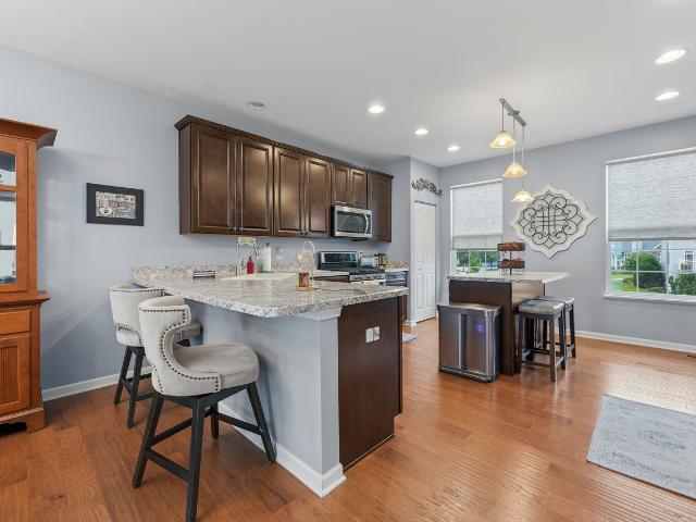 Townhouse for sale in South Elgin, Illinois