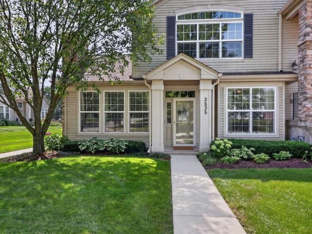 Townhouse for sale in West Dundee, Kane County