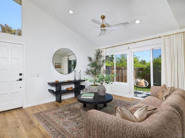 Townhouse for sale in Cardiff, California