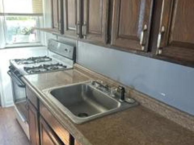 Townhouse for sale in Baltimore, Gibsonton