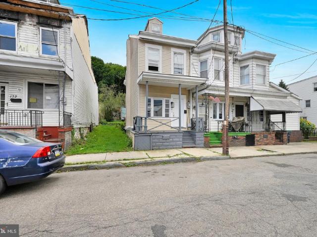Townhouse for sale in Mahanoy City, Pennsylvania