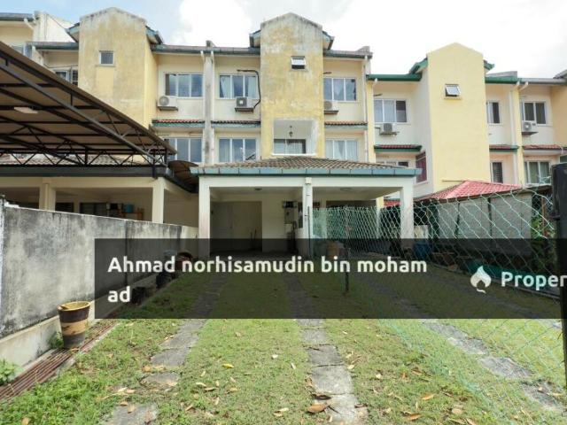Townhouse for sale in Petaling, Alam Impian