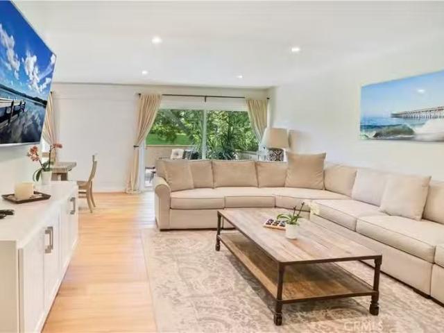 Condo for rent in Santa Ana