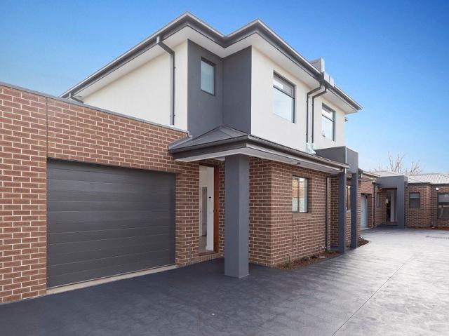 Townhouse for rent in Camerons Creek, Victoria