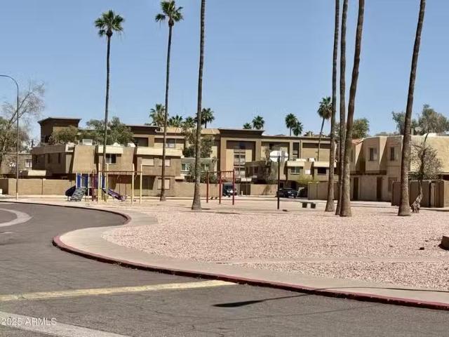 Condo for rent in Phoenix