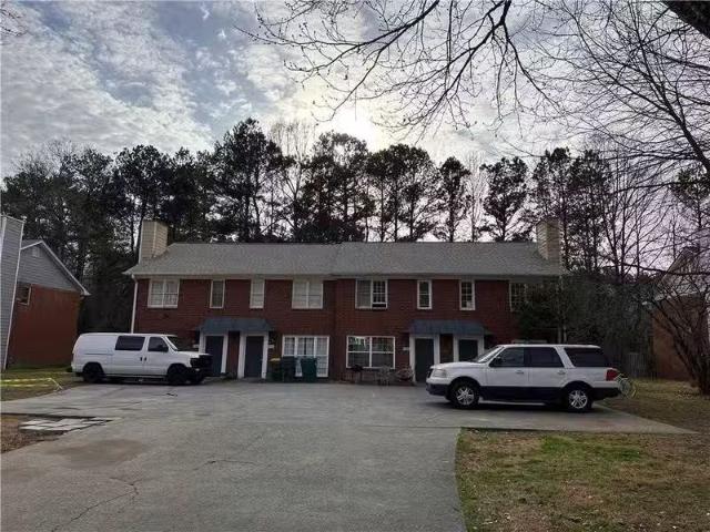 Condo for rent in Norcross