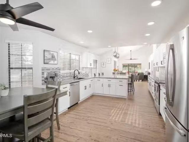 Condo for rent in Peoria, Westbrook Village