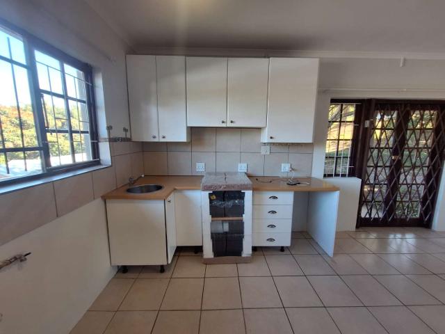 Townhouse for rent in Hillcrest Townhouse for rent in Hillcrest