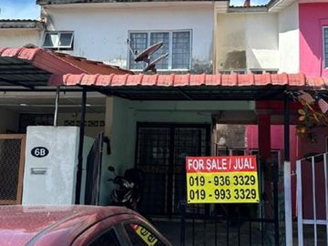 Townhouse for sale in Sungai Buloh, Shah Alam