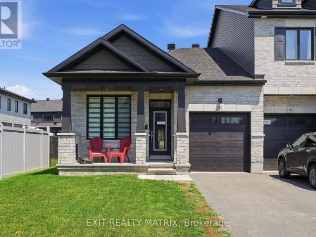 Townhouse for sale in Russell, Ontario