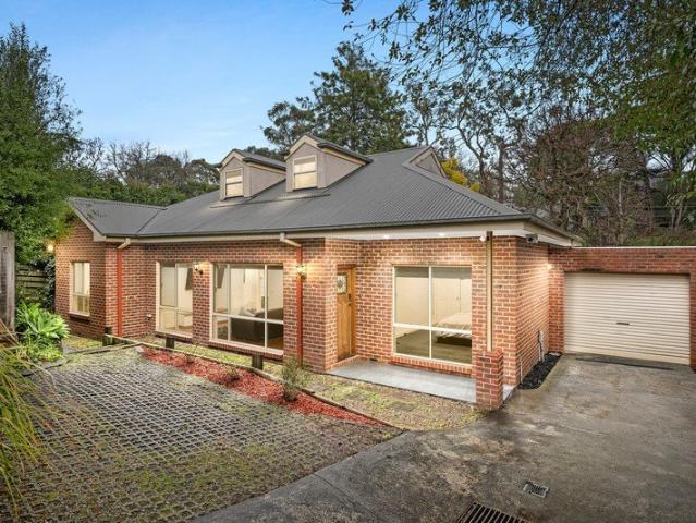 Townhouse for sale in Camerons Creek, Victoria