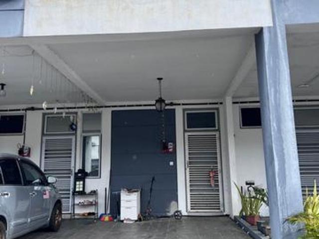 Townhouse for rent in Selangor