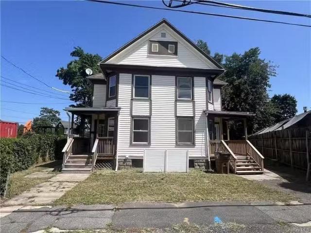 Condo for rent in Kingston