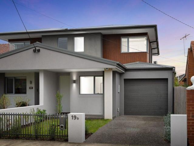 Townhouse for rent in Bentleigh, Melbourne