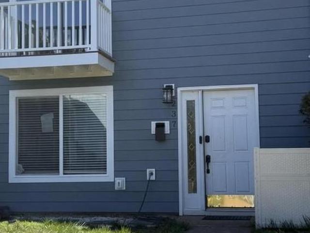 Townhouse for sale in Virginia