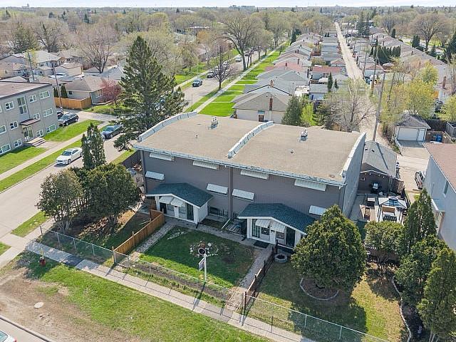 House for sale in East St. Paul, Manitoba