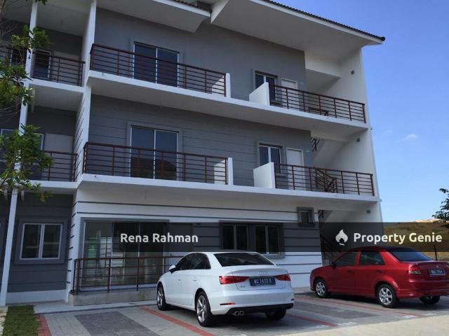 Townhouse for sale in Sendayan Village, Negeri Sembilan