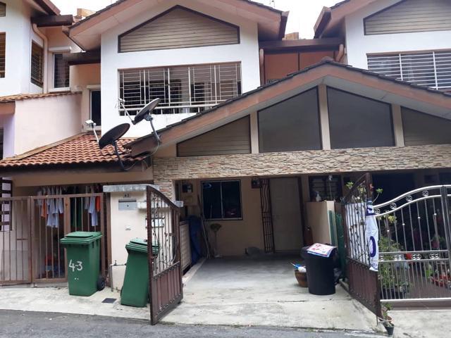 Townhouse for sale in Majlis Perbandaran Selayang, Gombak
