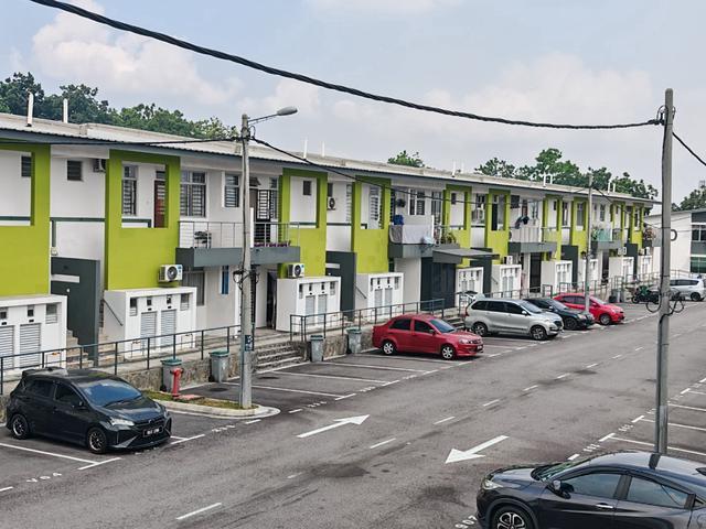 Townhouse for rent in Bukit Ledang, Johor