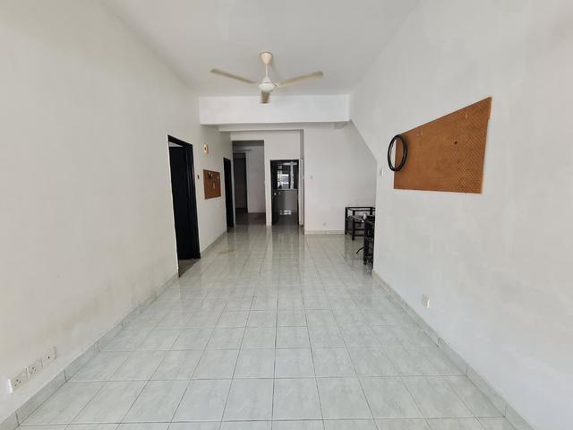 Townhouse for rent in Cheras, Kuala Lumpur
