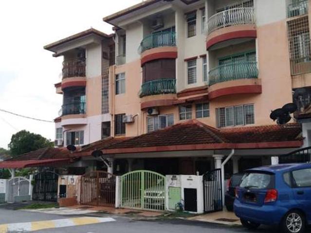 Townhouse for sale in Kajang, Langat