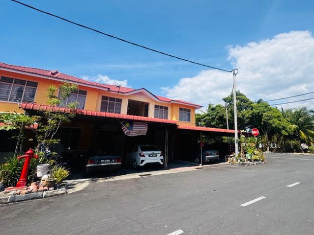 Townhouse for sale in Wellesley, Penang