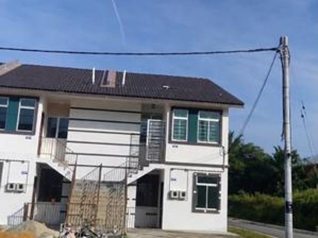 Townhouse for sale in Senai, Kulai