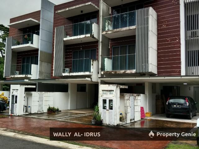 Townhouse for sale in Petaling, Damansara Damai