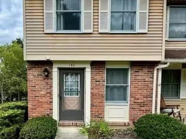 Condo for rent in Washington