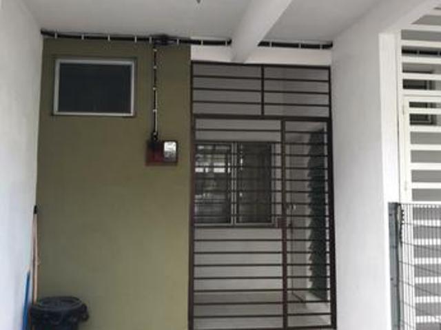 Townhouse for sale in Jenjarom, Selangor
