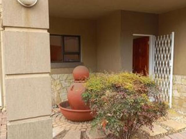 Townhouse for rent in Sedibeng, Gauteng
