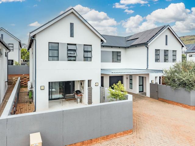 House for rent in Kagiso, Gauteng