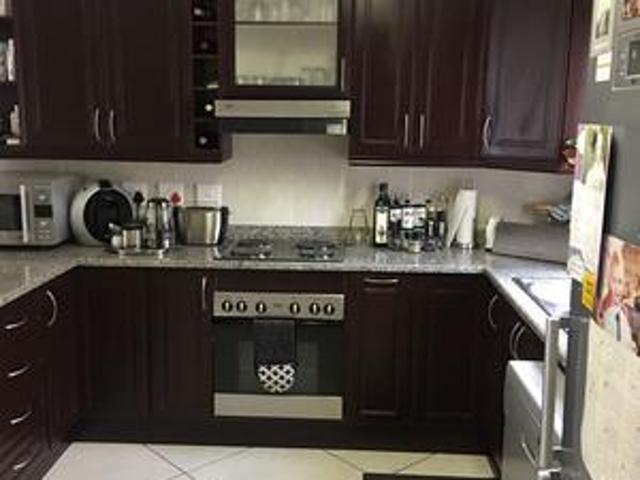 Townhouse for rent in Vereeniging, Emfuleni Local Municipality