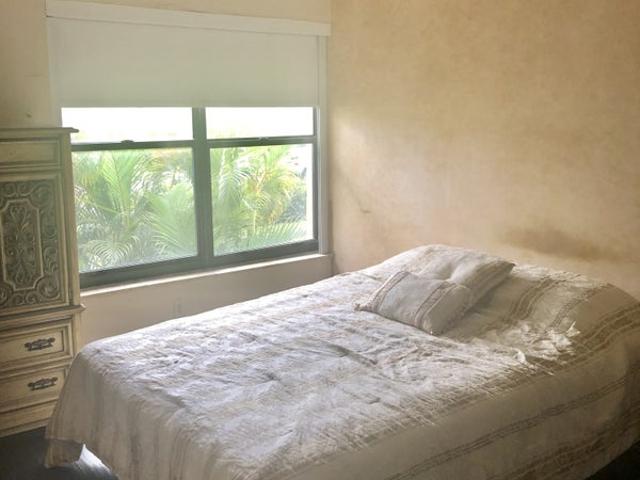 Room for rent in North Miami Beach, Florida