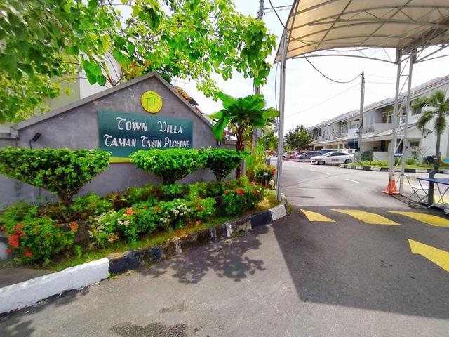 Townhouse for sale in Petaling, Subang Jaya