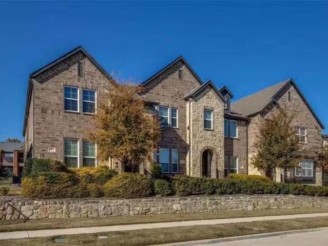 Condo for rent in Plano