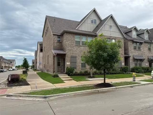 Condo for rent in Plano