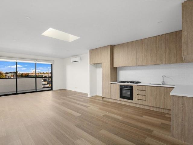 Townhouse for rent in Craigieburn, Victoria