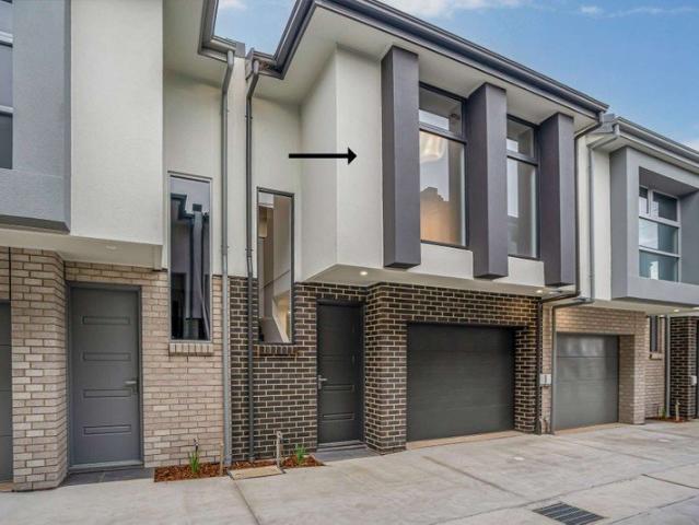 Townhouse for rent in Horseshoe Creek, South Australia
