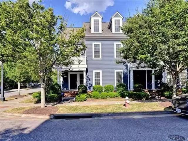 Condo for rent in Williamsburg
