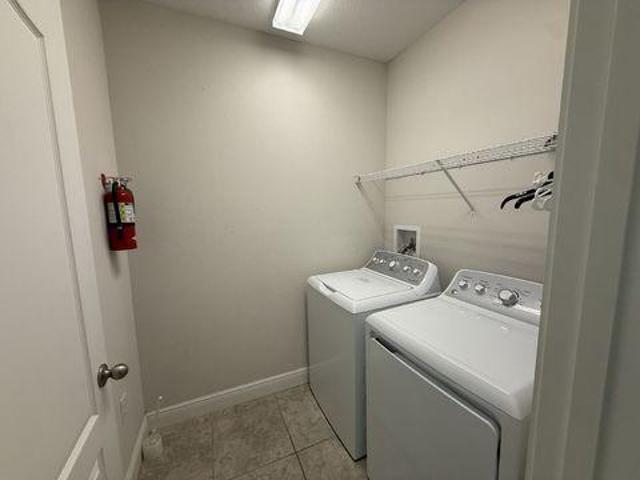 Townhouse for sale in Haines City, Florida