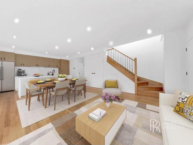 Townhouse for sale in Camerons Creek, Victoria