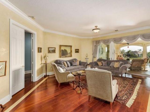 Townhouse for sale in Naples
