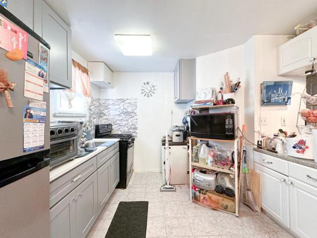 Townhouse for sale in Staten Island Townhouse for sale in Staten Island