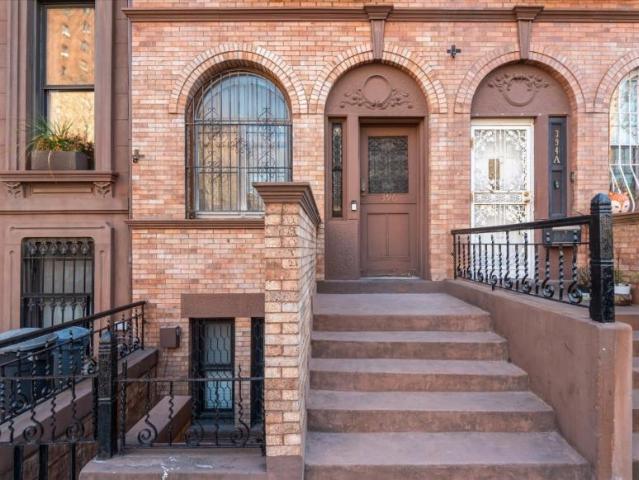 Townhouse for sale in Brooklyn